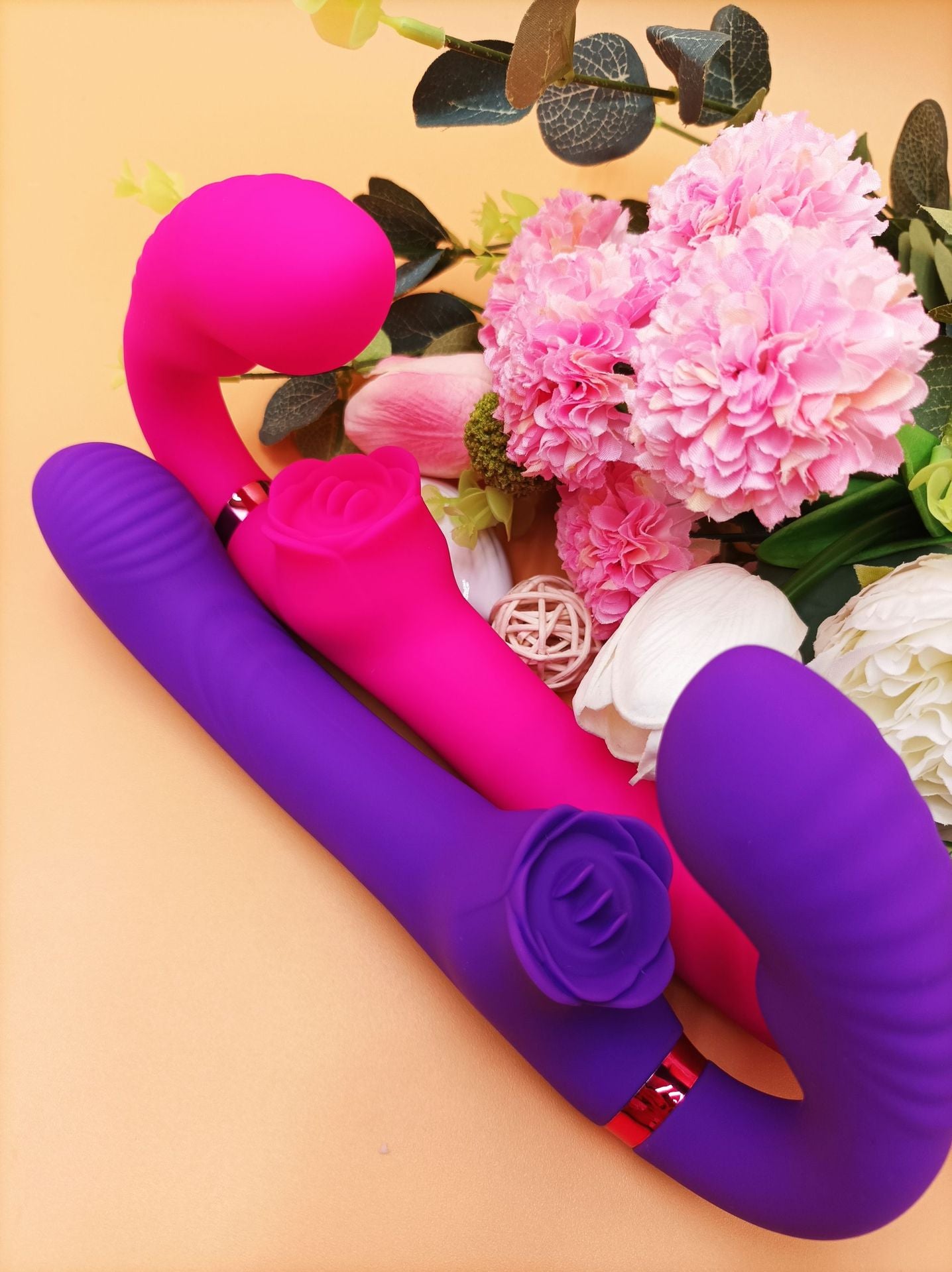 Dildo Đôi Rung Âm Vật Không Dây Bùng Nổ