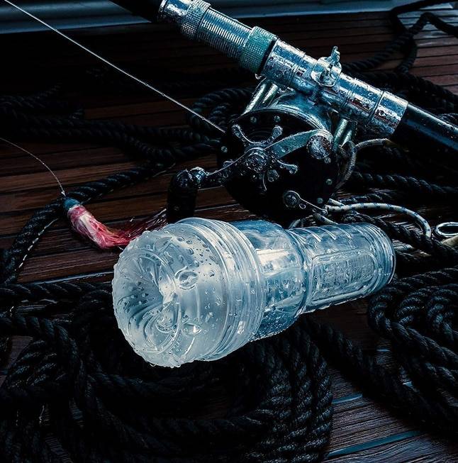 Fleshlight GO Torque Ice Trong 20cm Du Lịch Thật