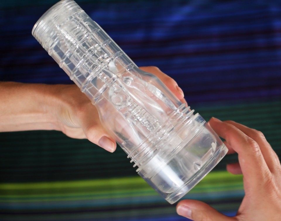 Fleshlight Torque Ice Twist Hậu Môn Trong Suốt Thực Tế