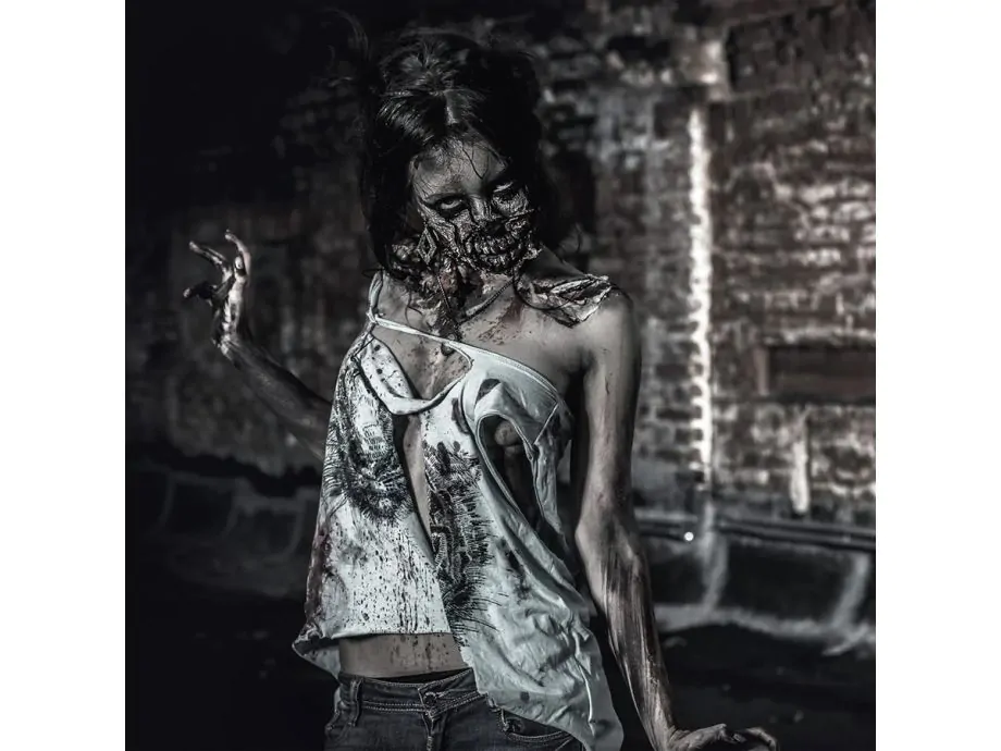 Fleshlight Zombie Fantasy Siêu Da Cảm Giác Zombie Đỉnh