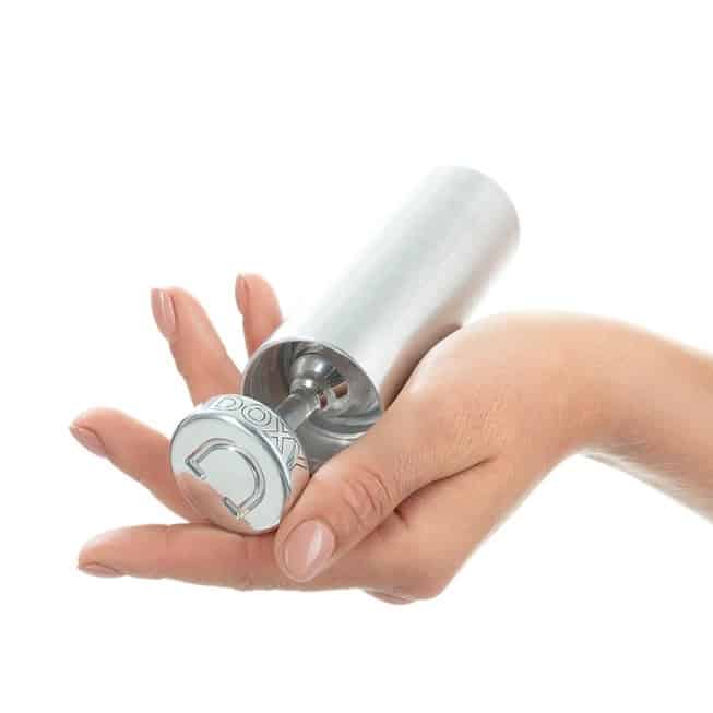 Doxy Ribbed Plug Bạc 3.5cm, Sang Trọng Trơn Tru!