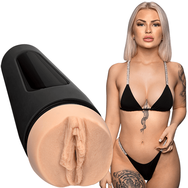 Main Squeeze LaynaBoo Stroker Lồn Sao Nóng Bỏng 