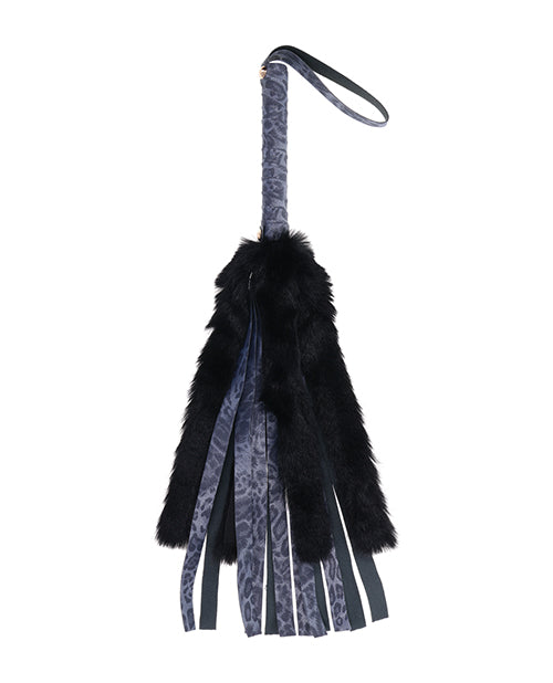 Sportsheets Cougar Faux Fur Flogger Da Lông Xanh Sang Trọng 