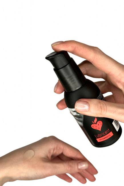 LUJU Dâu Lube 100ml – Ăn Được Ngọt Trơn Khoái Lạc Ngọt Ngào