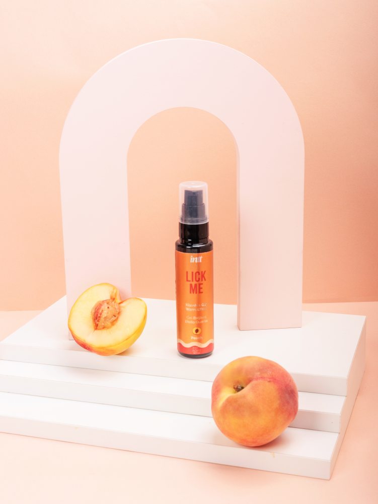 INTT Lick Me Peach Lube Ăn Được Nóng 50ml Ngọt Ngào