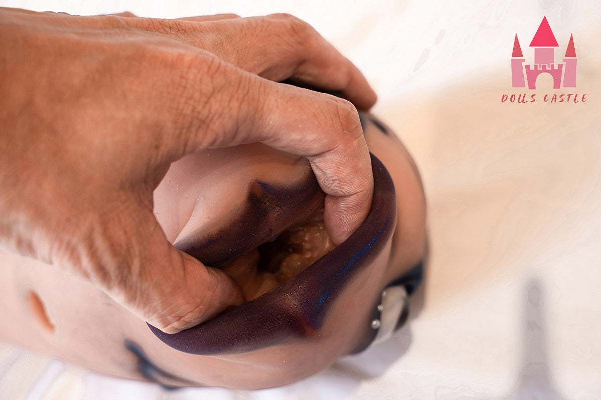 Dolls Castle F1 Cá Boc 3.3LB Thật Họng Sâu