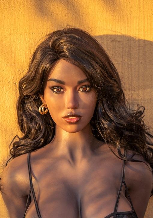 Sunniva F Cup Đen Starpery 172cm Ngực Khổng Lồ Siêu Mềm 