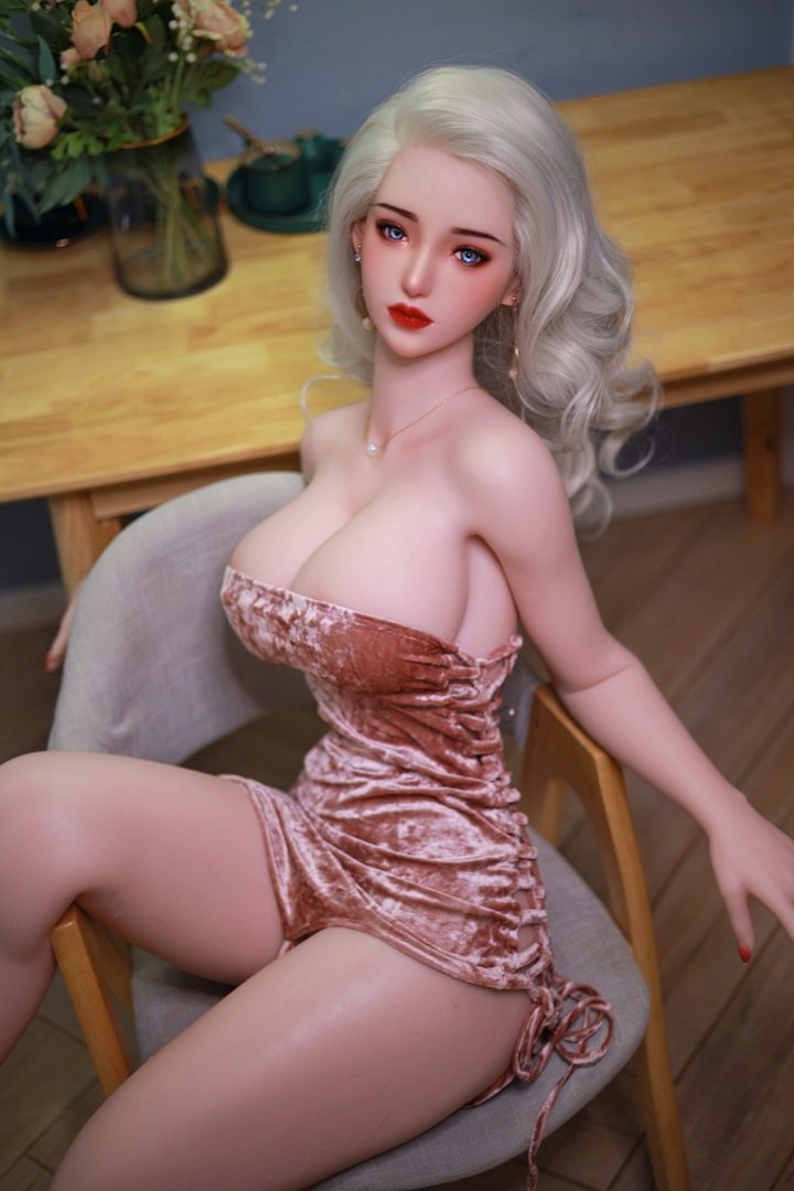 Isleta JY Dolls 161cm silicon ngực bự siêu mềm thực thể