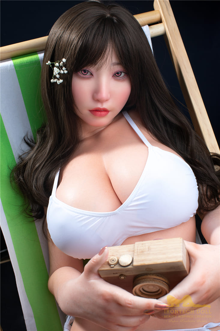 Suki 165cm Ngực Khủng Siêu Mềm Irontech Doll Thực Tế