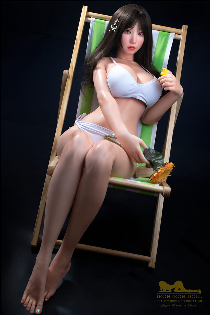 Suki 165cm Ngực Khủng Siêu Mềm Irontech Doll Thực Tế