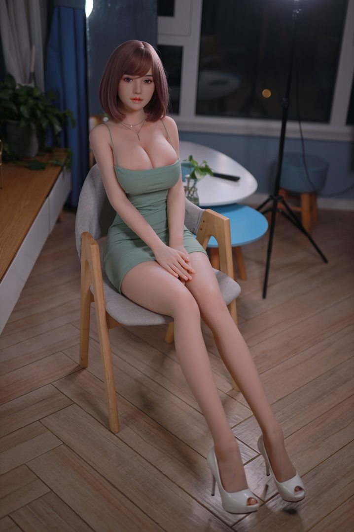 YunXi Doll 161cm Ngực Khổng Lồ Siêu Mềm Thực Tế
