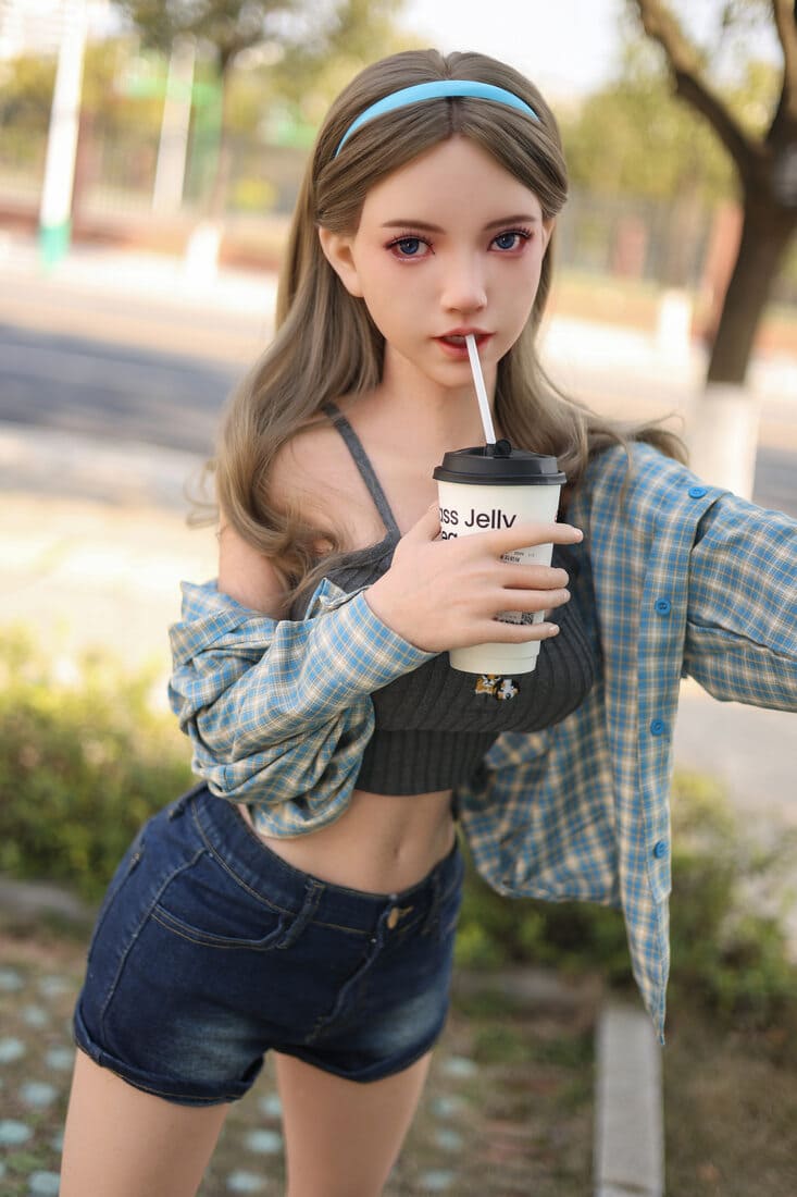 Lola sex doll châu Á C-cup silicone 150cm siêu mềm
