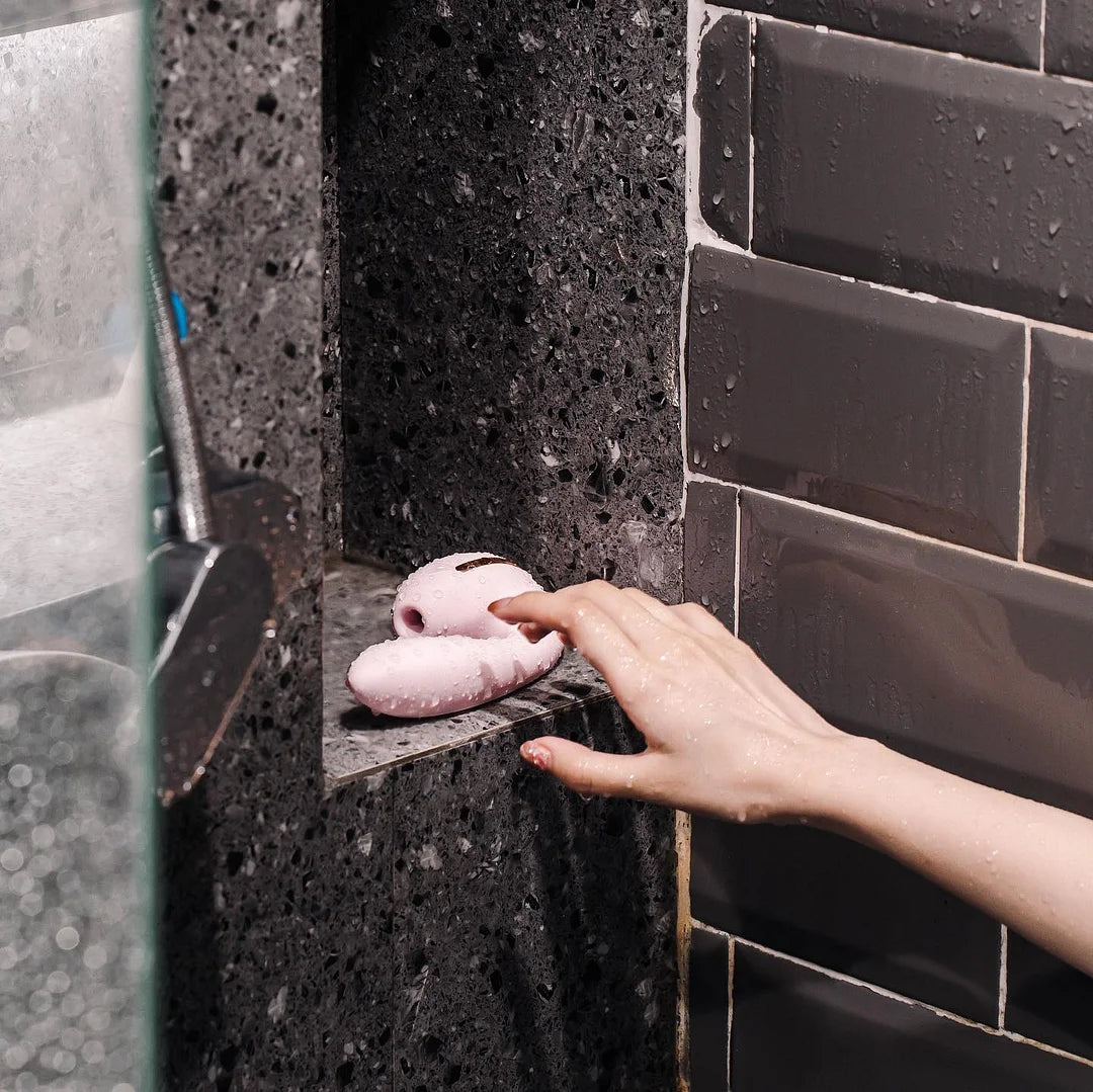 Kisstoy Tina Mini hút G-spot rung mạnh cực phê