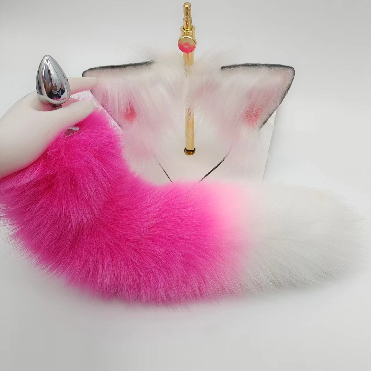 Butt Plug Đuôi Cáo Hồng Lông Thật Dễ Thương Ngọt Ngào Fantasy Butt Plug Đuôi Cáo Hồng Lông Thật Dễ Thương Ngọt Ngào Fantasy