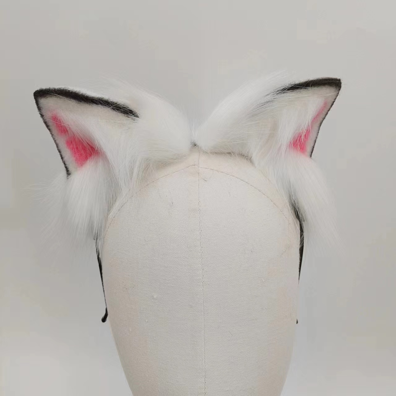 Butt Plug Đuôi Cáo Hồng Lông Thật Dễ Thương Ngọt Ngào Fantasy Butt Plug Đuôi Cáo Hồng Lông Thật Dễ Thương Ngọt Ngào Fantasy