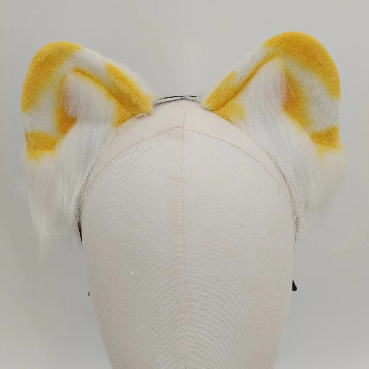 Fox Tail Butt Plug Vàng Trắng Fantasy