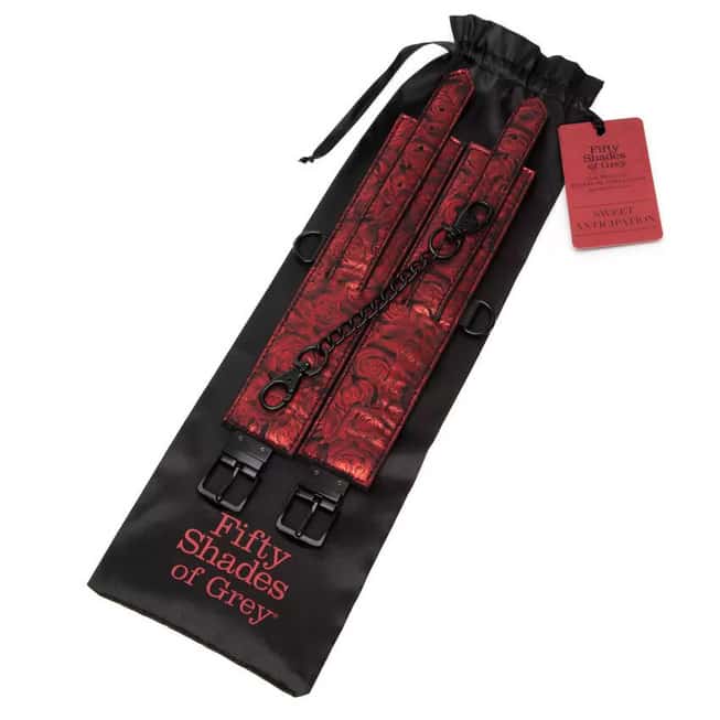 Fifty Shades Handcuffs Đỏ Đen Hấp Dẫn Sweet Anticipation
