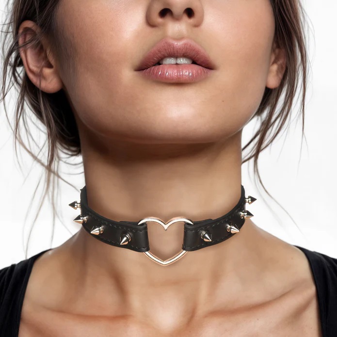 Master Series Spike Collar Đen Nhọn Cá Tính