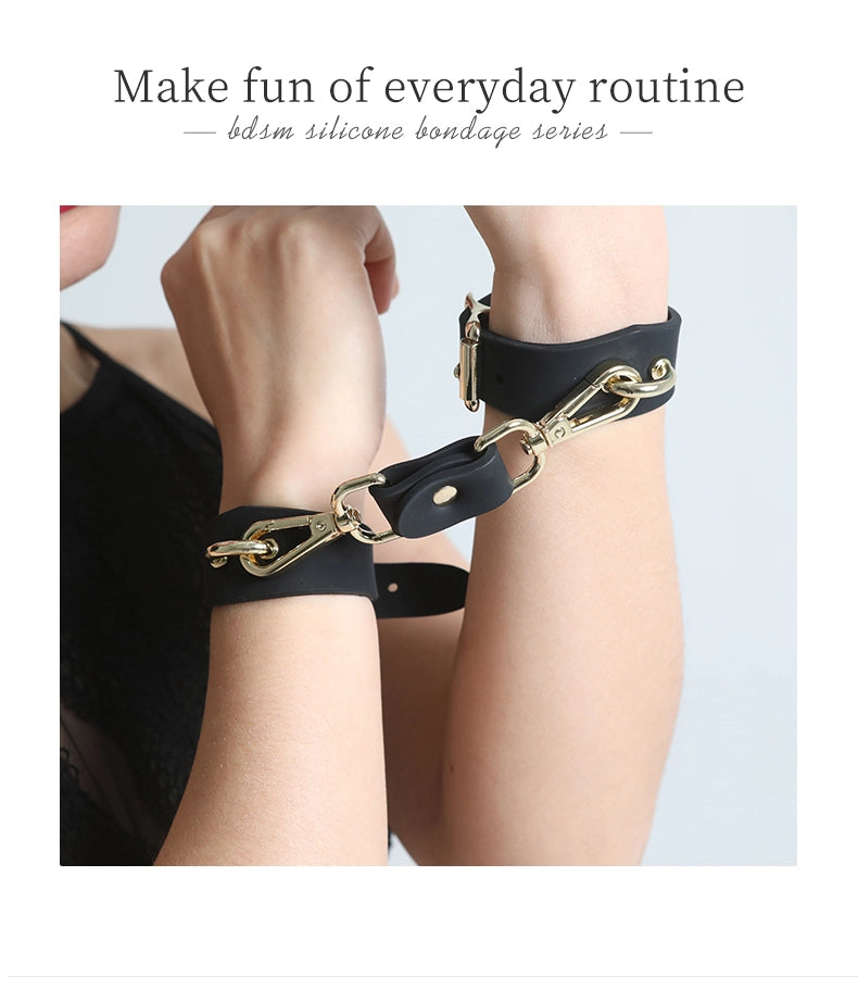 Bondage Bracelet Còng Silicone Dễ Dùng Thú Vị Hot