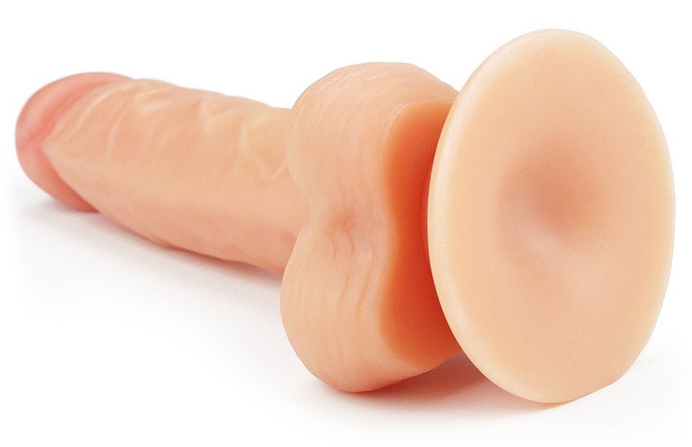 Lovetoy 8 Inch Fake Penis Mềm 20cm TPE Thực Tế