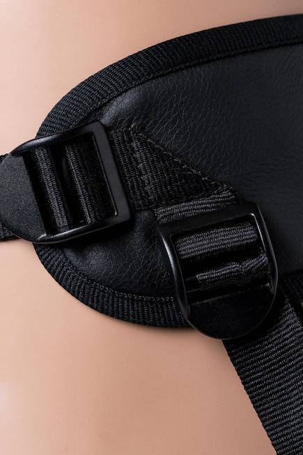 Strap-on LoveToy Harness 17cm Nude Siêu Thực