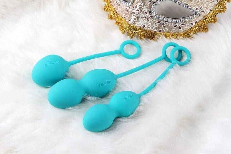 Shuttle Svakom Nova Ball Xanh Ngọc Tập Kegel