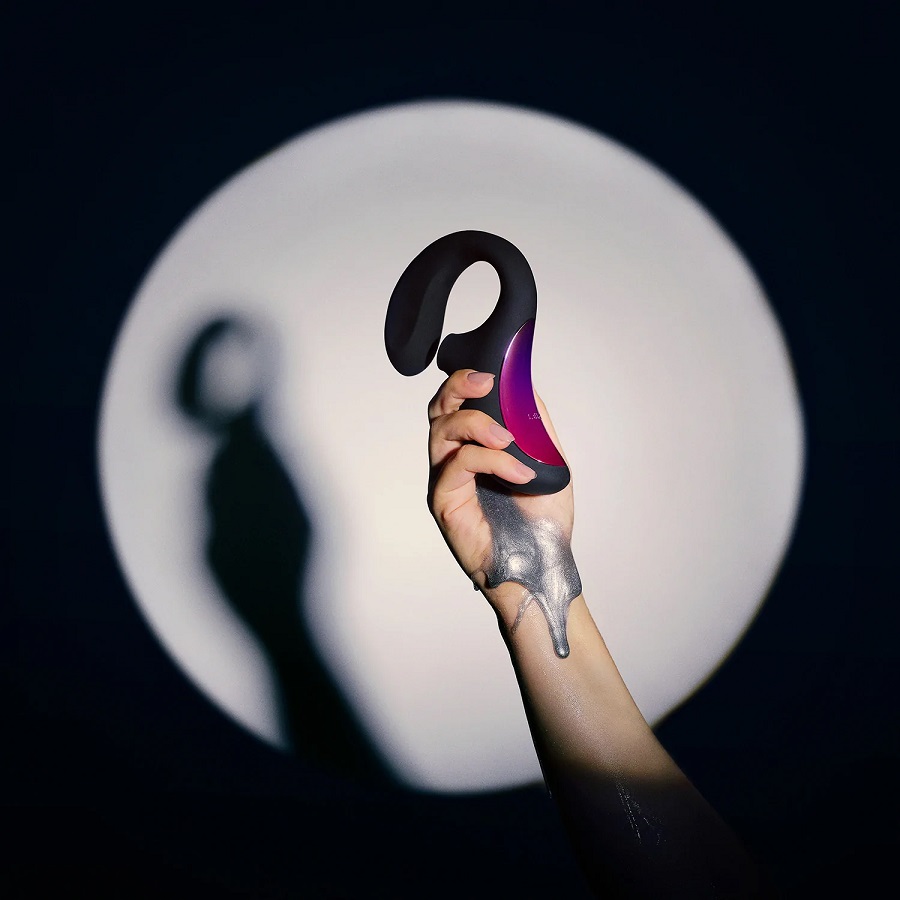 Lelo Enigma Cruise Hút Tiết G-Spot Đen Voice Wave