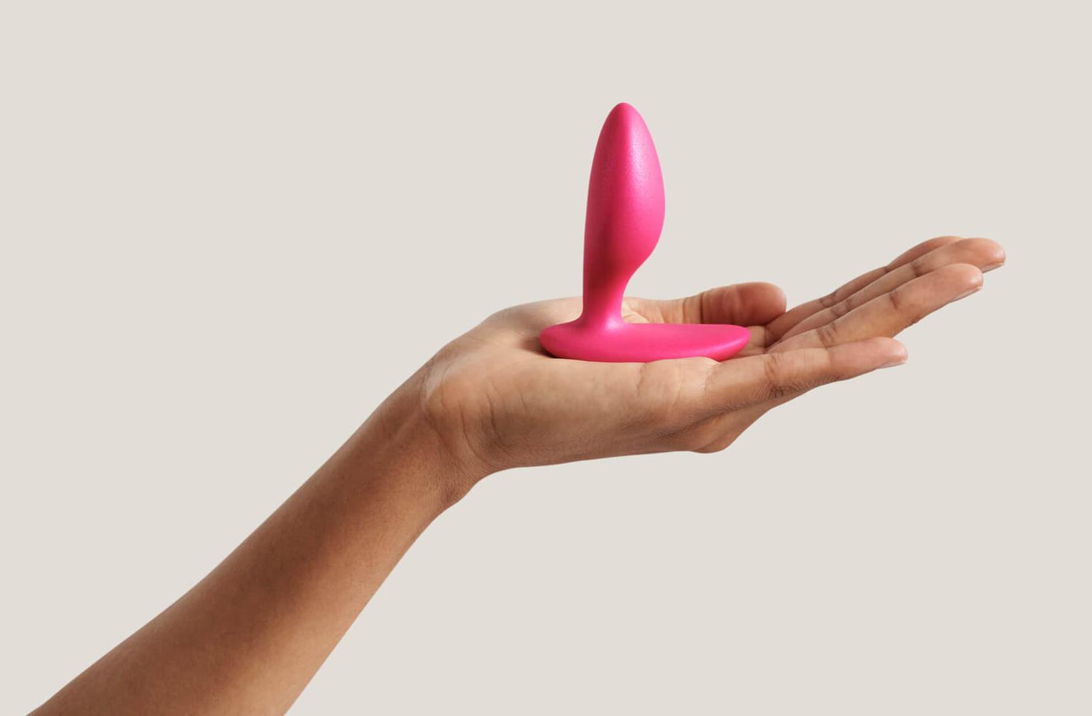 We-Vibe Ditto+ Plug Hồng Remote Hậu Môn Thầm Lặng