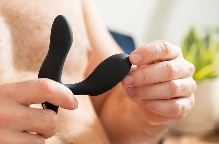 We-Vibe Vector Plus Đen Rung Tiền Liệt Tuyến Mạnh