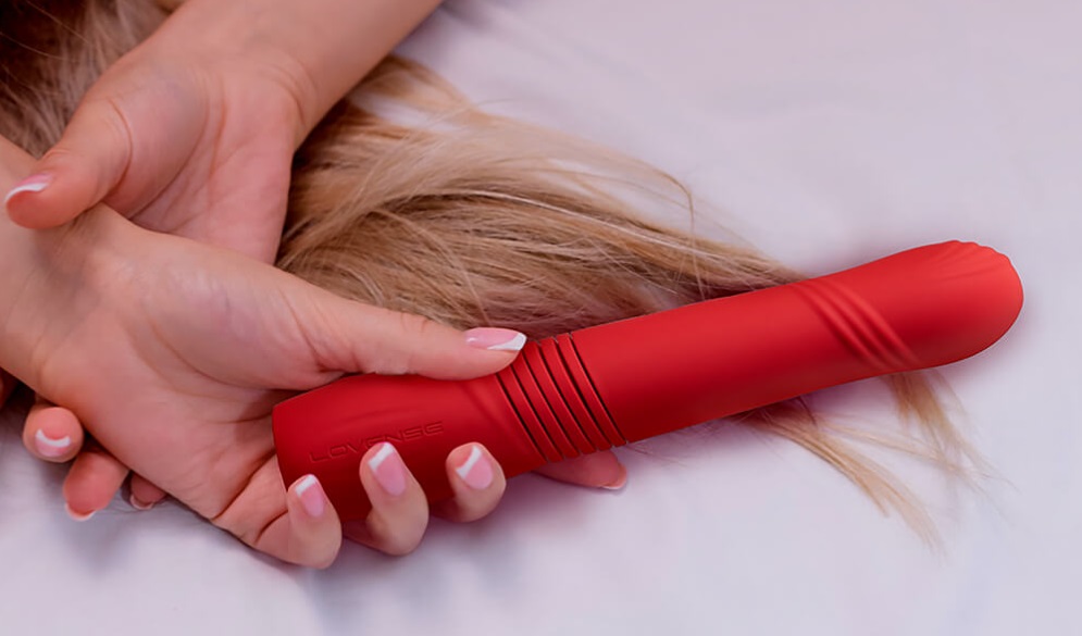 Lovense Gravity dildo đẩy rung mạnh khoái cảm cực đại