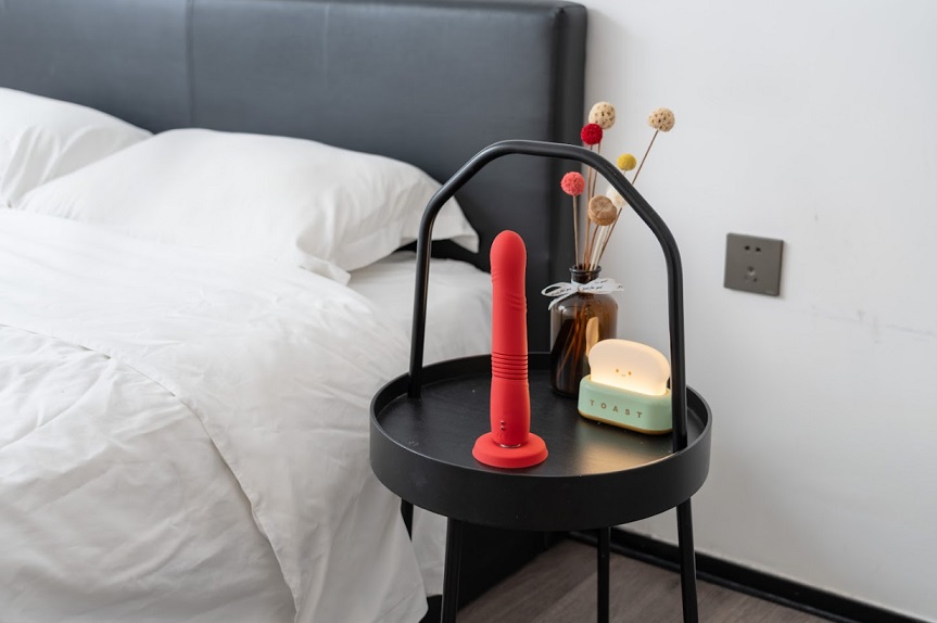 Lovense Gravity Dildo Đẩy Rung Siêu Mạnh