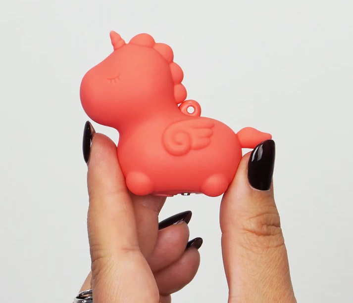 Unihorn Mini Peachy Pony Cam Đỏ Siêu Dễ Thương