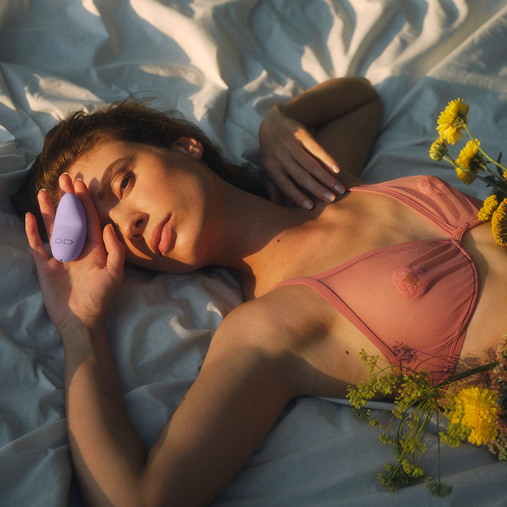 Lelo Lily 3 Clit Xanh Lá Mini Mạnh Mẽ, Tuyệt Vời